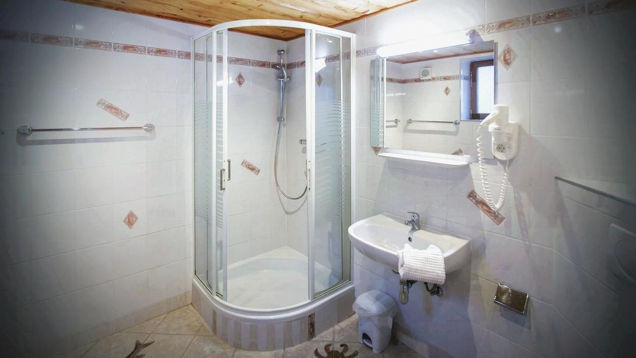 FW 10-12/1 I Dusche Wc FW 10-12/1 I Dusche Wc